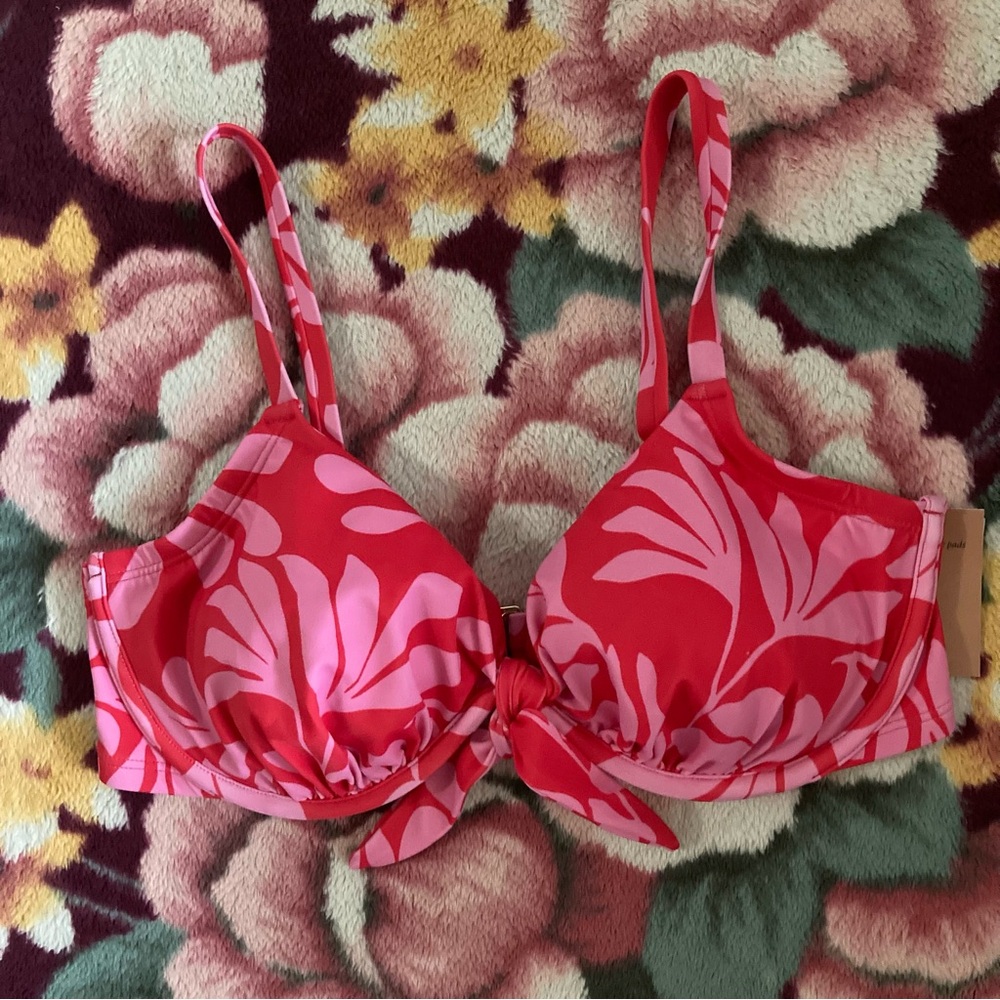 Vibrant Floral Women's swimming top Bra